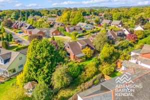 Photo 25- click for photo gallery